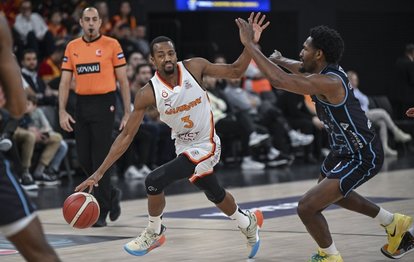 "Galatasaray, Türk Telekom'un Güçlü Oyununa Ev Sahasında Direnemedi"