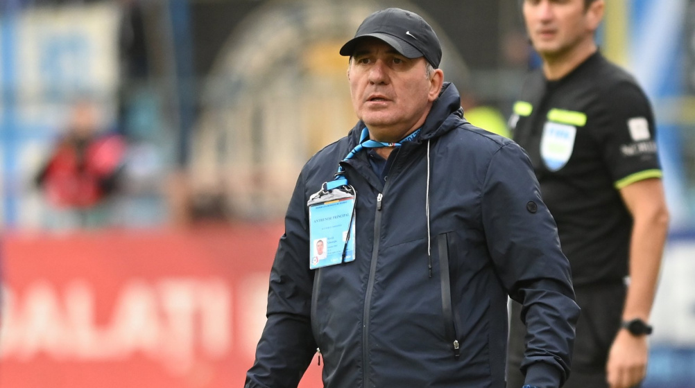 Romanya Milli Takımı’nda yeni teknik direktör Gheorghe Hagi oldu